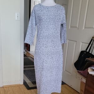 Connection 18 Elegant White and Black Patterned Dress